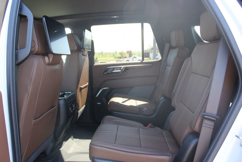 New 2026 Chevrolet Tahoe High Country AWD/4WD image 26