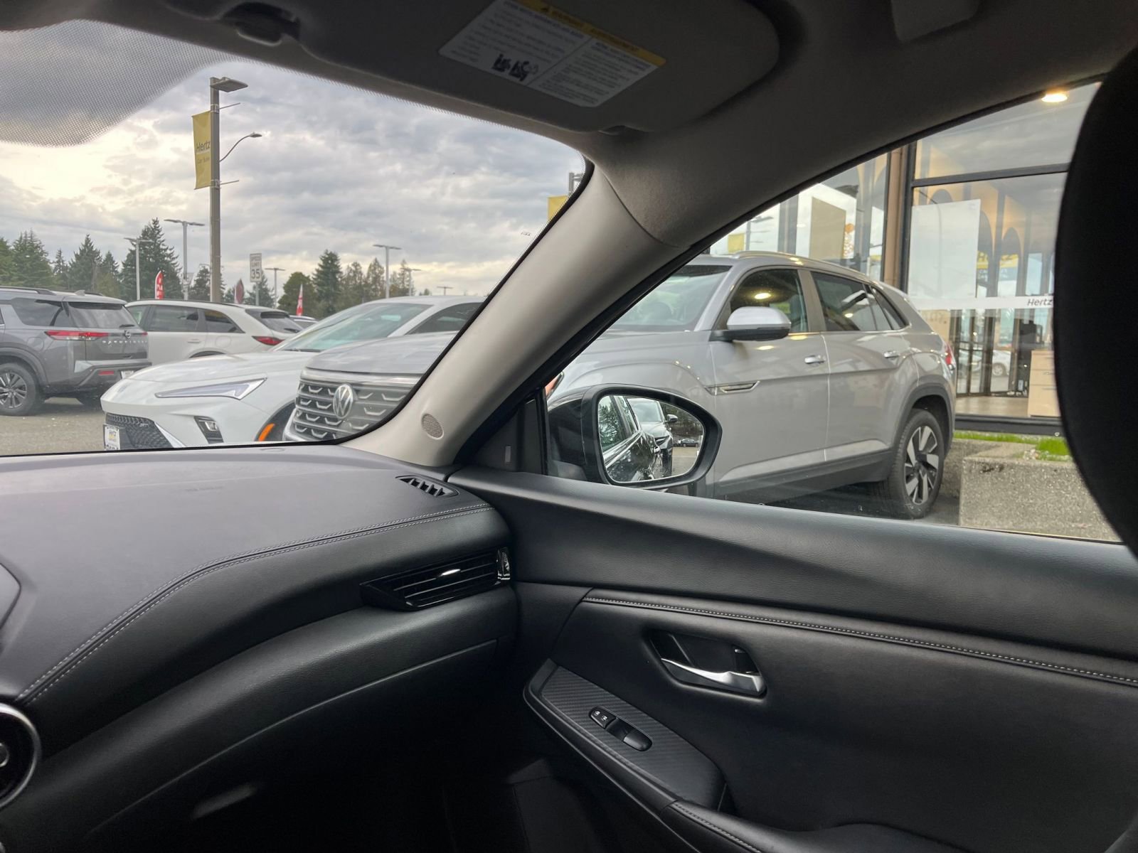 Used 2023 Nissan Sentra SV image 35