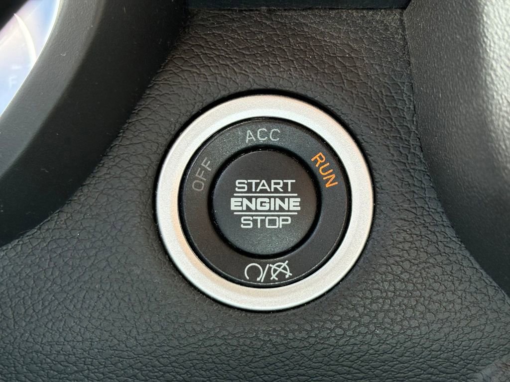 Used 2024 RAM 3500 Big Horn image 24