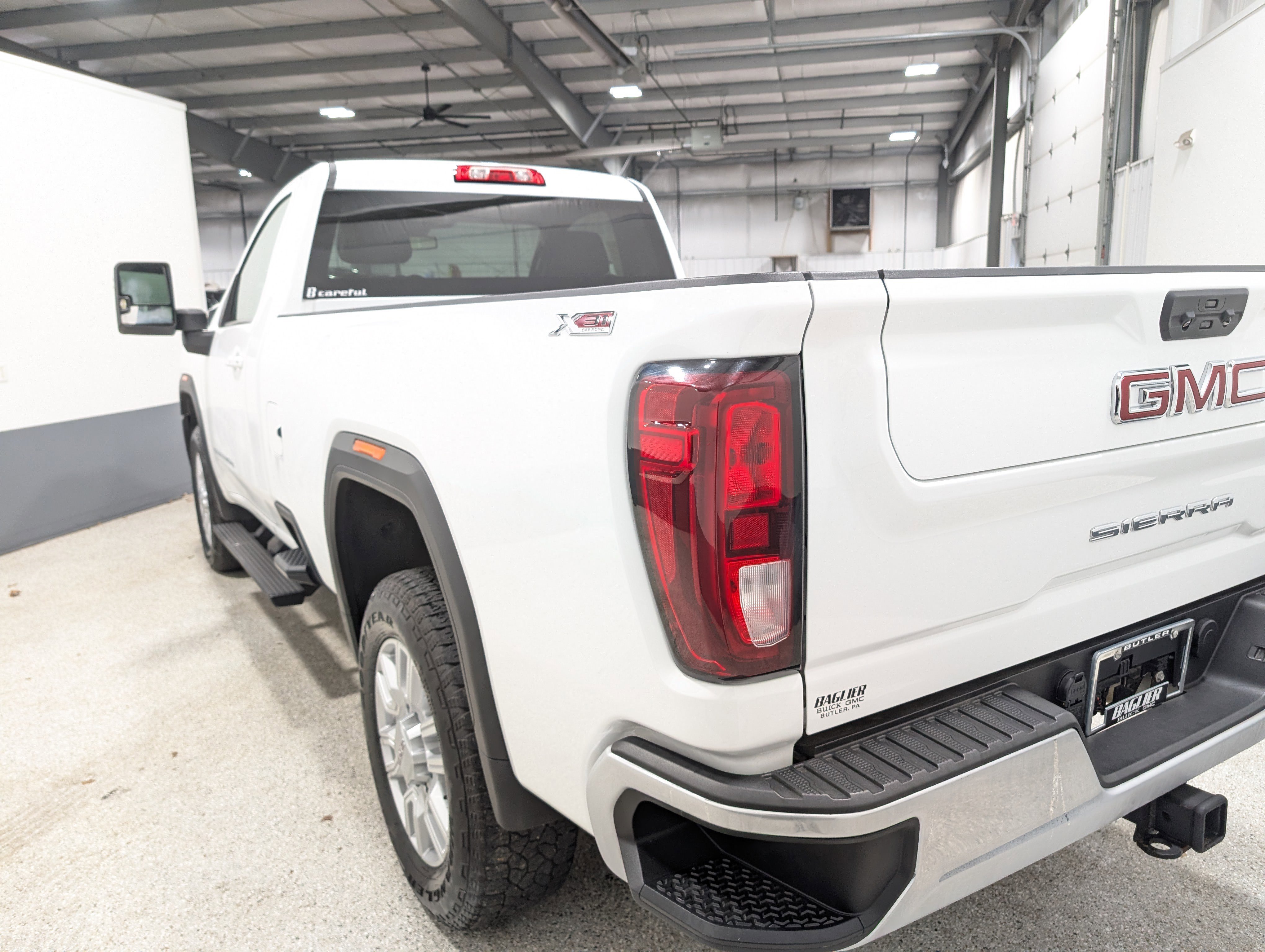 Used 2024 GMC Sierra 2500 SLE w/ SLE Convenience Package image 5