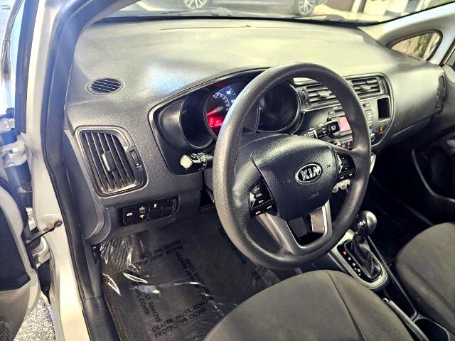 Used 2015 Kia Rio LX image 7