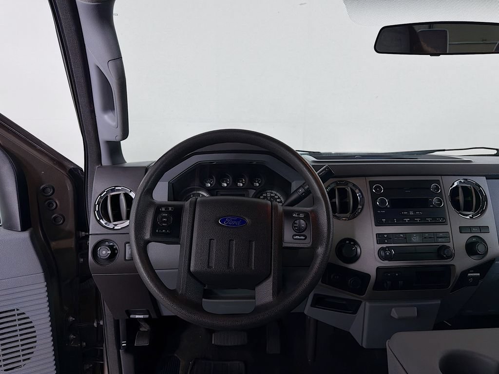 Used 2015 Ford F250 XLT w/ XLT Interior Package AWD/4WD image 19