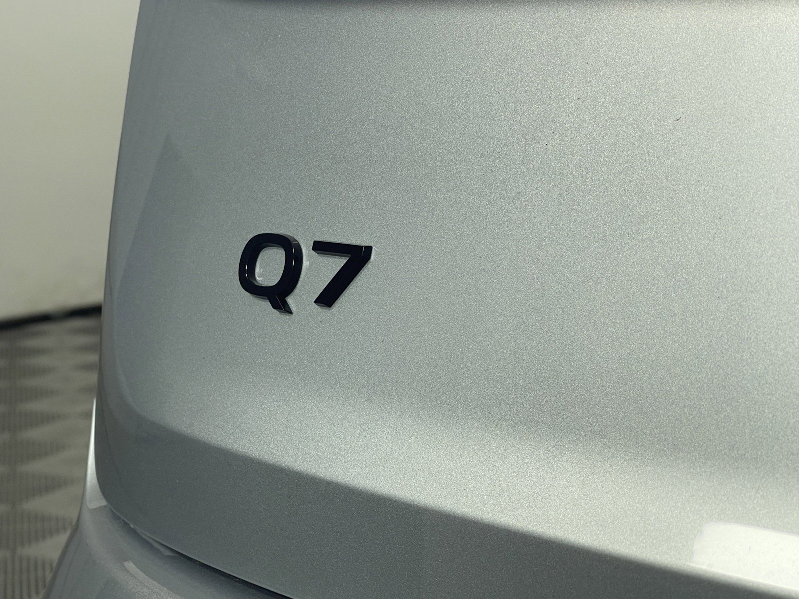 New 2025 Audi Q7 Premium image 14