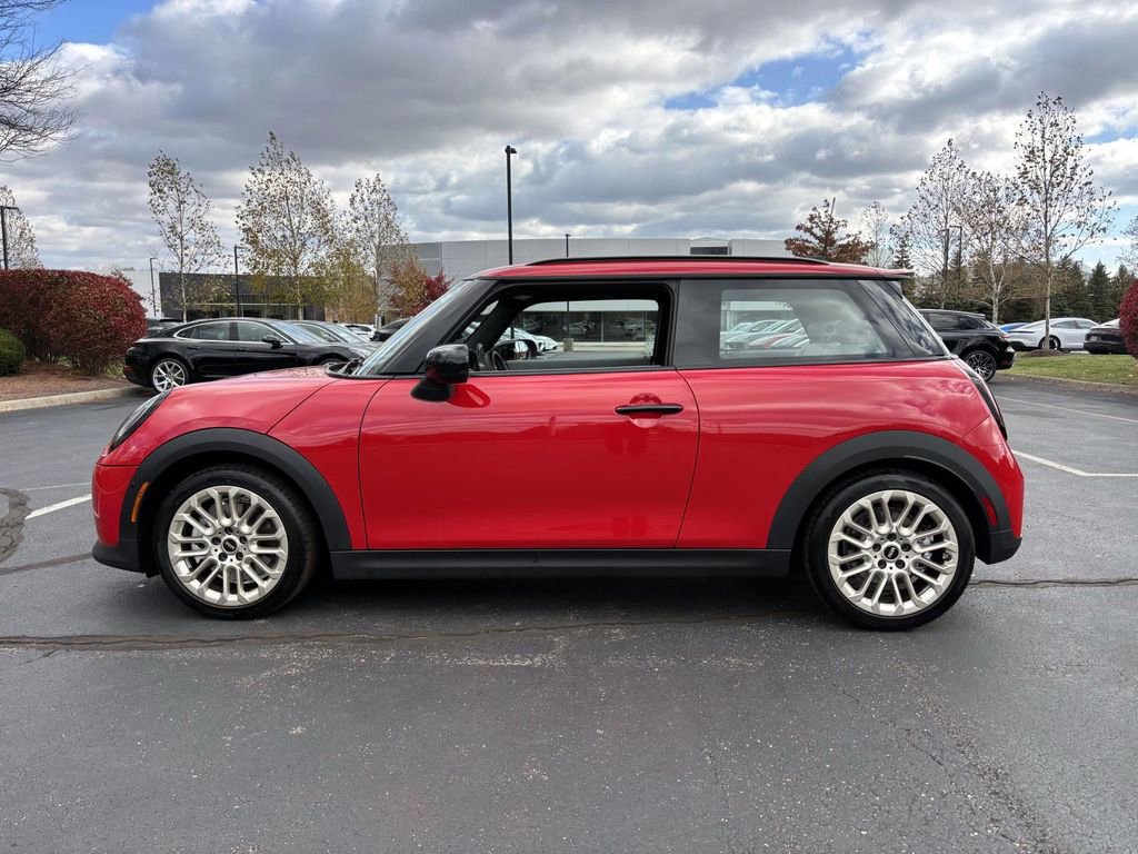 Certified 2025 MINI Cooper S image 4