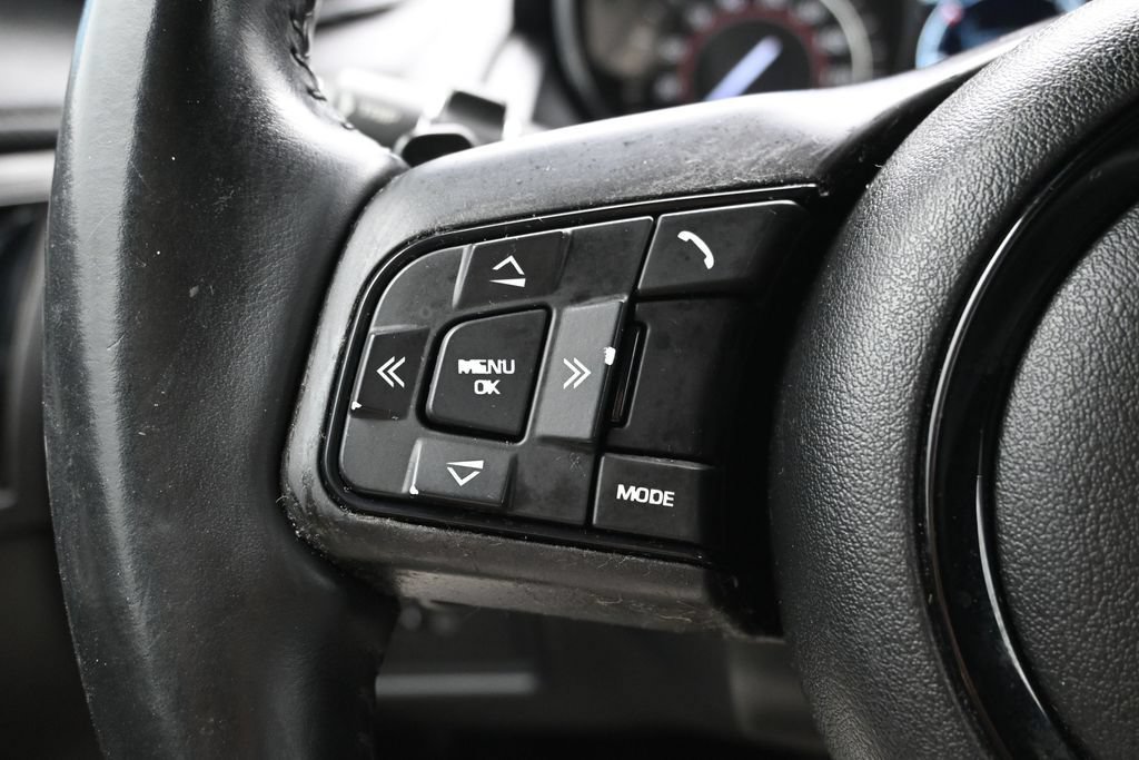 Used 2016 Jaguar F-TYPE Convertible RWD image 24