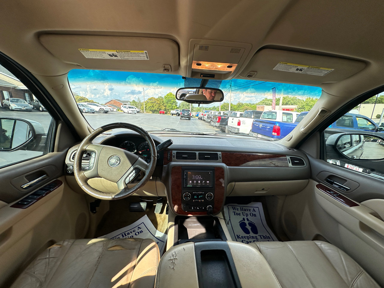 Used 2010 Chevrolet Tahoe LT image 10