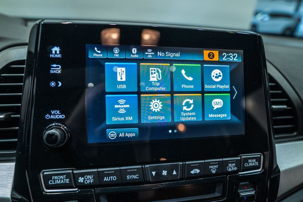 Used 2023 Honda Odyssey Sport image 30