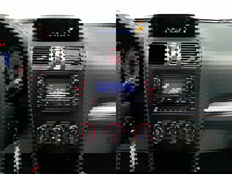 Used 2013 Subaru Impreza 2.0i image 5