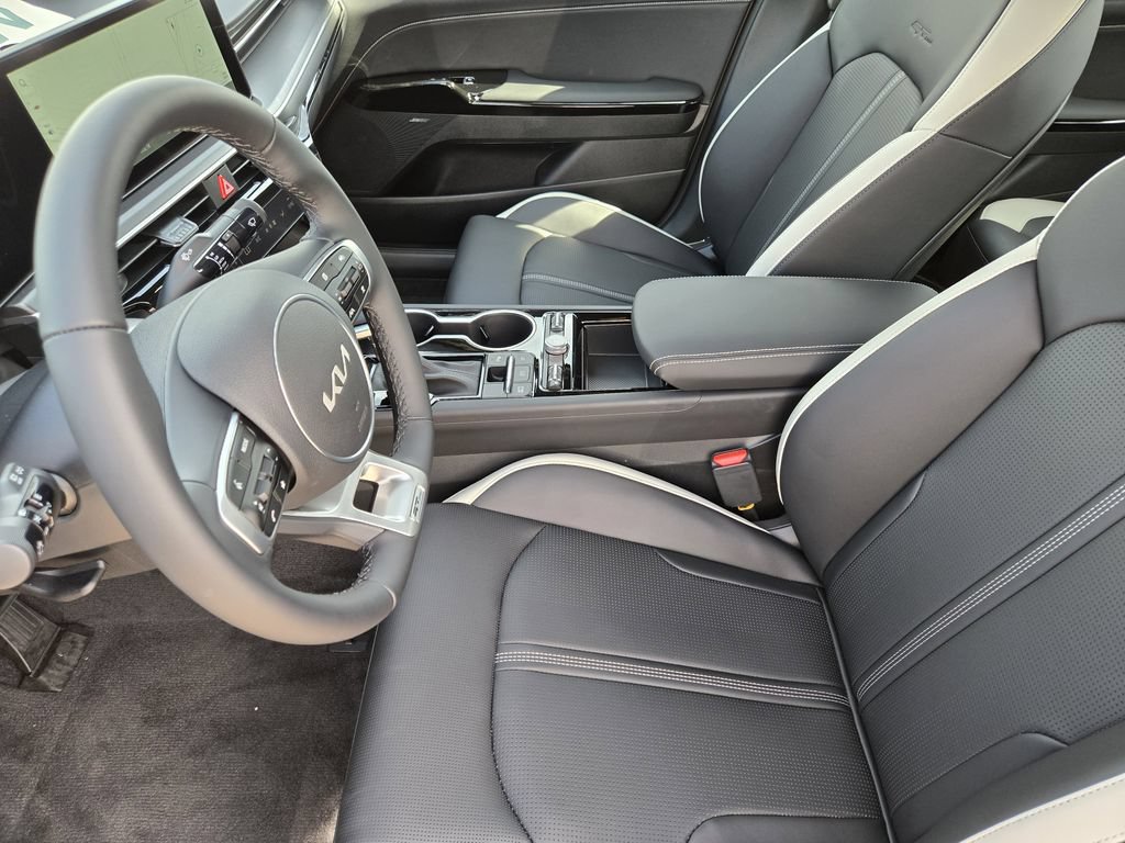 New 2026 Kia K5 GT-Line w/ GT-Line Premium Package FWD image 9