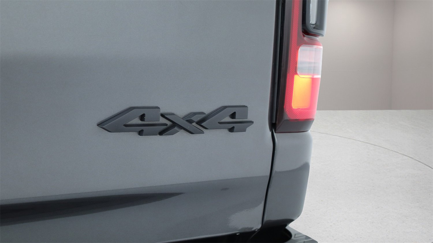 Used 2021 RAM 1500 Limited w/ Night Edition image 23