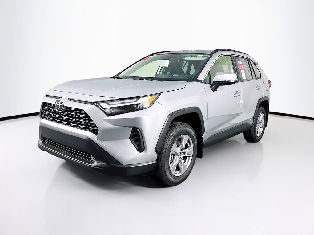 New 2025 Toyota RAV4 XLE image 3