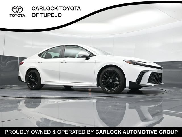 Used 2026 Toyota Camry SE FWD image 44