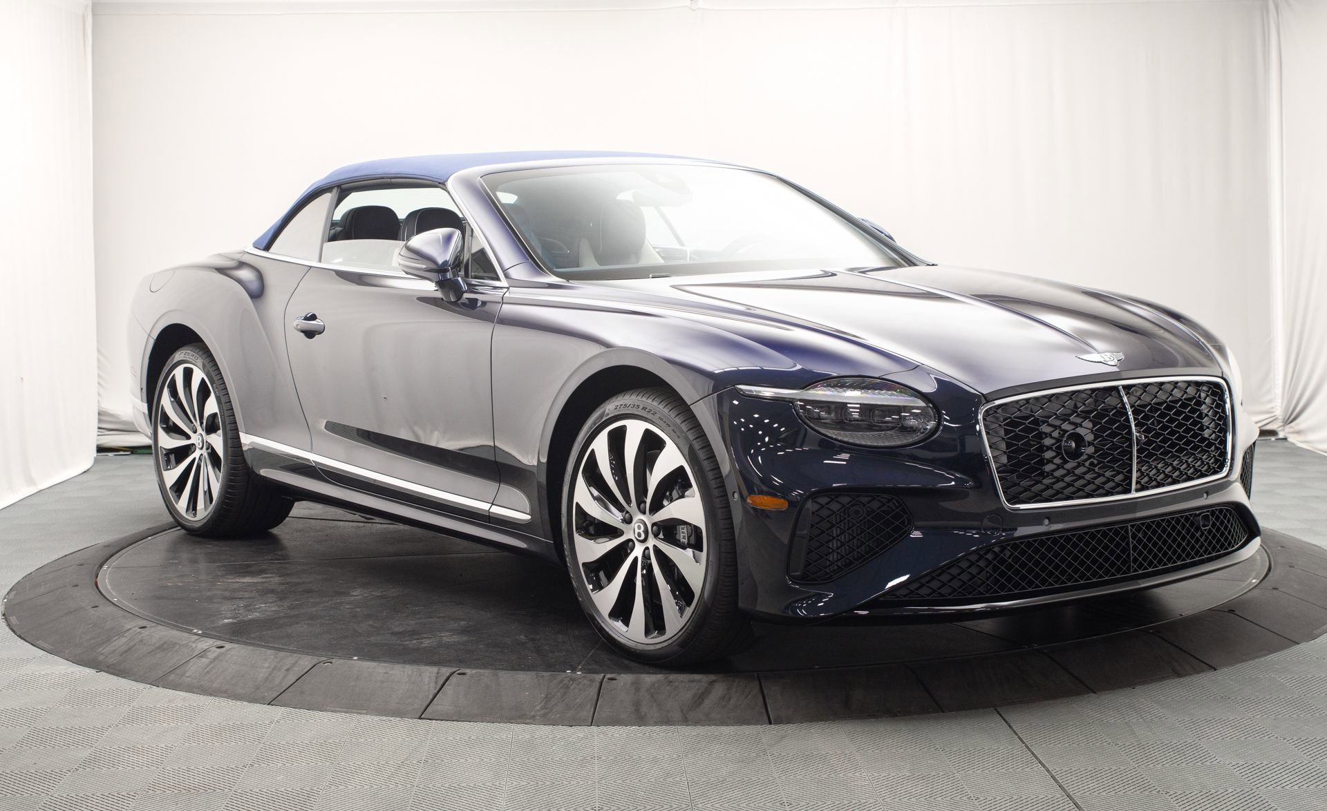 New 2026 Bentley Continental GTC image 10