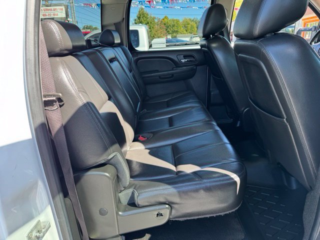 Used 2012 Chevrolet Silverado 3500 LTZ w/ LTZ Plus Package AWD/4WD image 17