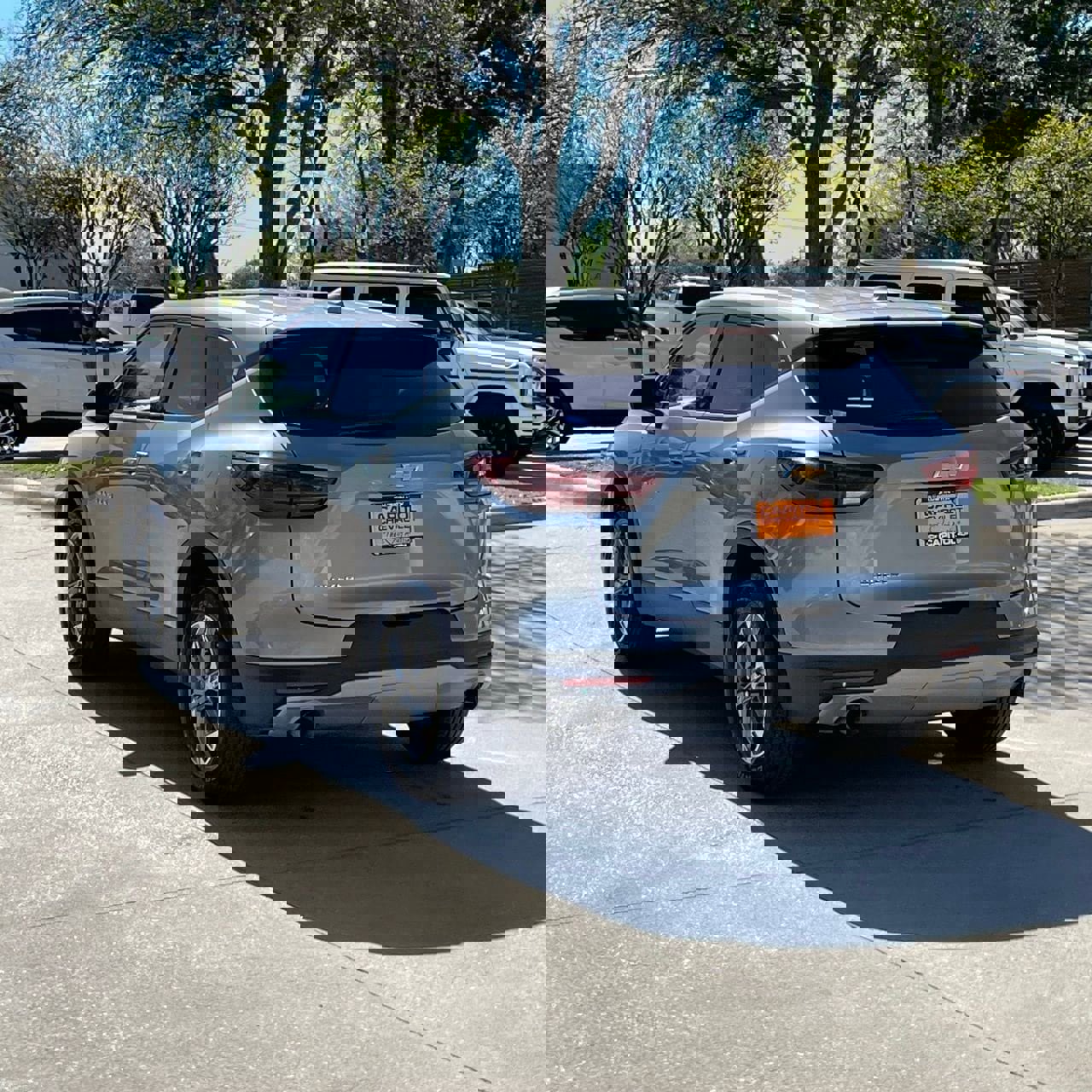 Used 2025 Chevrolet Blazer LT image 4