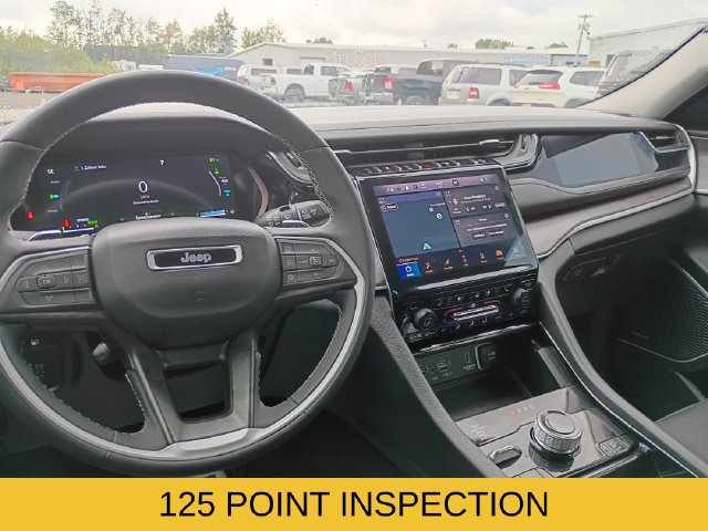 Used 2022 Jeep Grand Cherokee Limited 4xe w/ Luxury Tech Group II AWD/4WD image 10