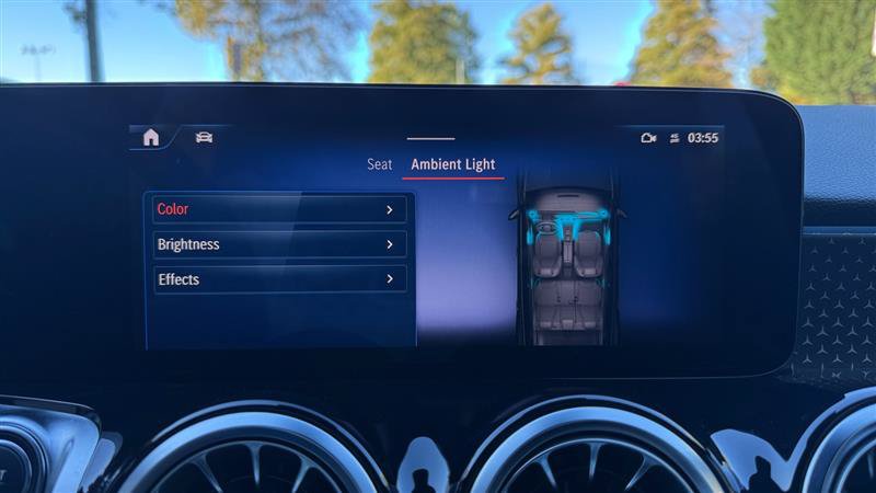 Used 2024 Mercedes-Benz EQB 250+ image 33