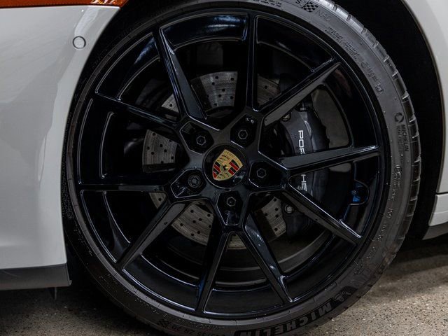 Certified 2025 Porsche 911 Carrera image 14