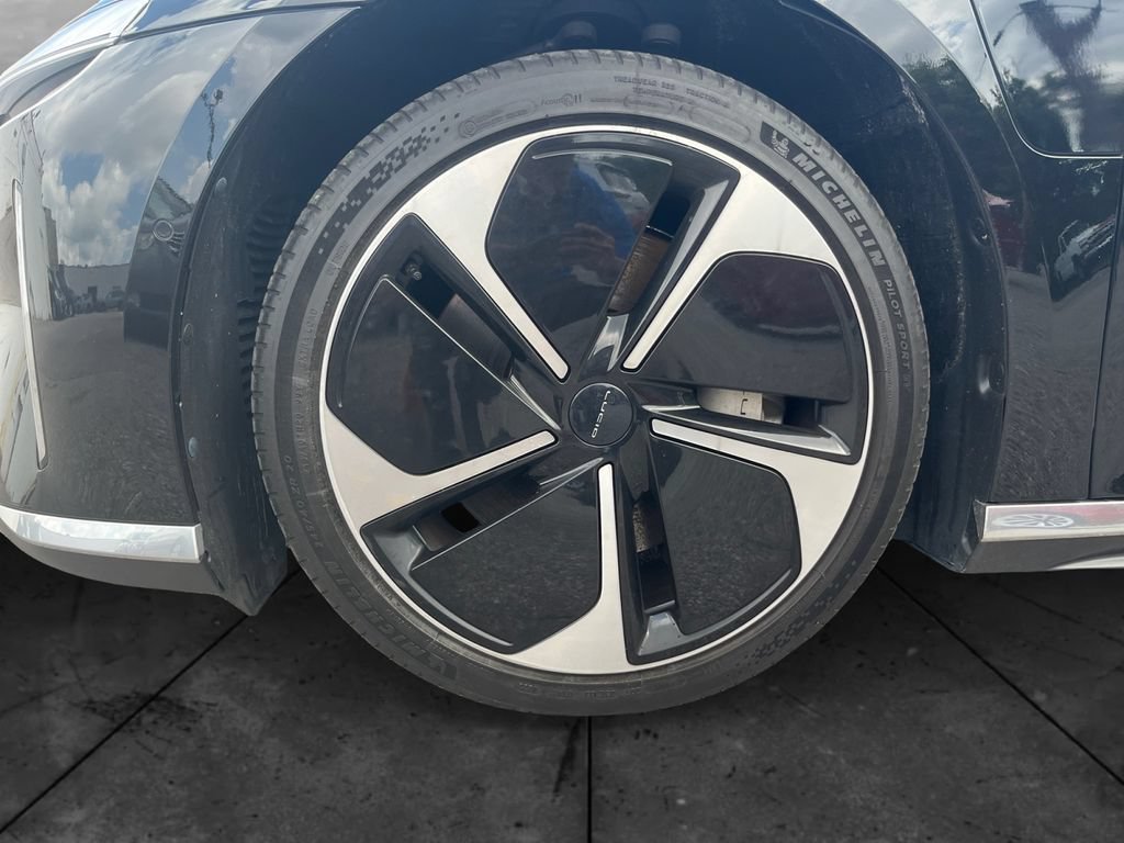 Used 2023 Lucid Air Touring AWD/4WD image 14