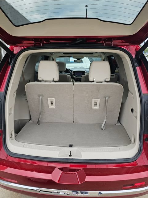 Used 2021 GMC Acadia Denali w/ Trailering Package AWD/4WD image 10