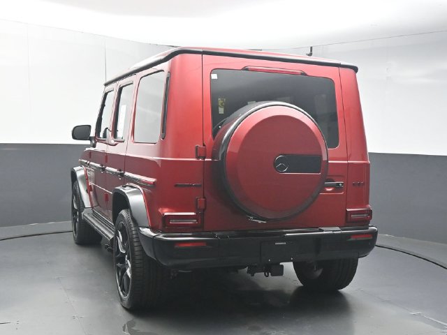 Used 2025 Mercedes-Benz G 63 AMG 4MATIC w/ AMG Night Package Plus image 6