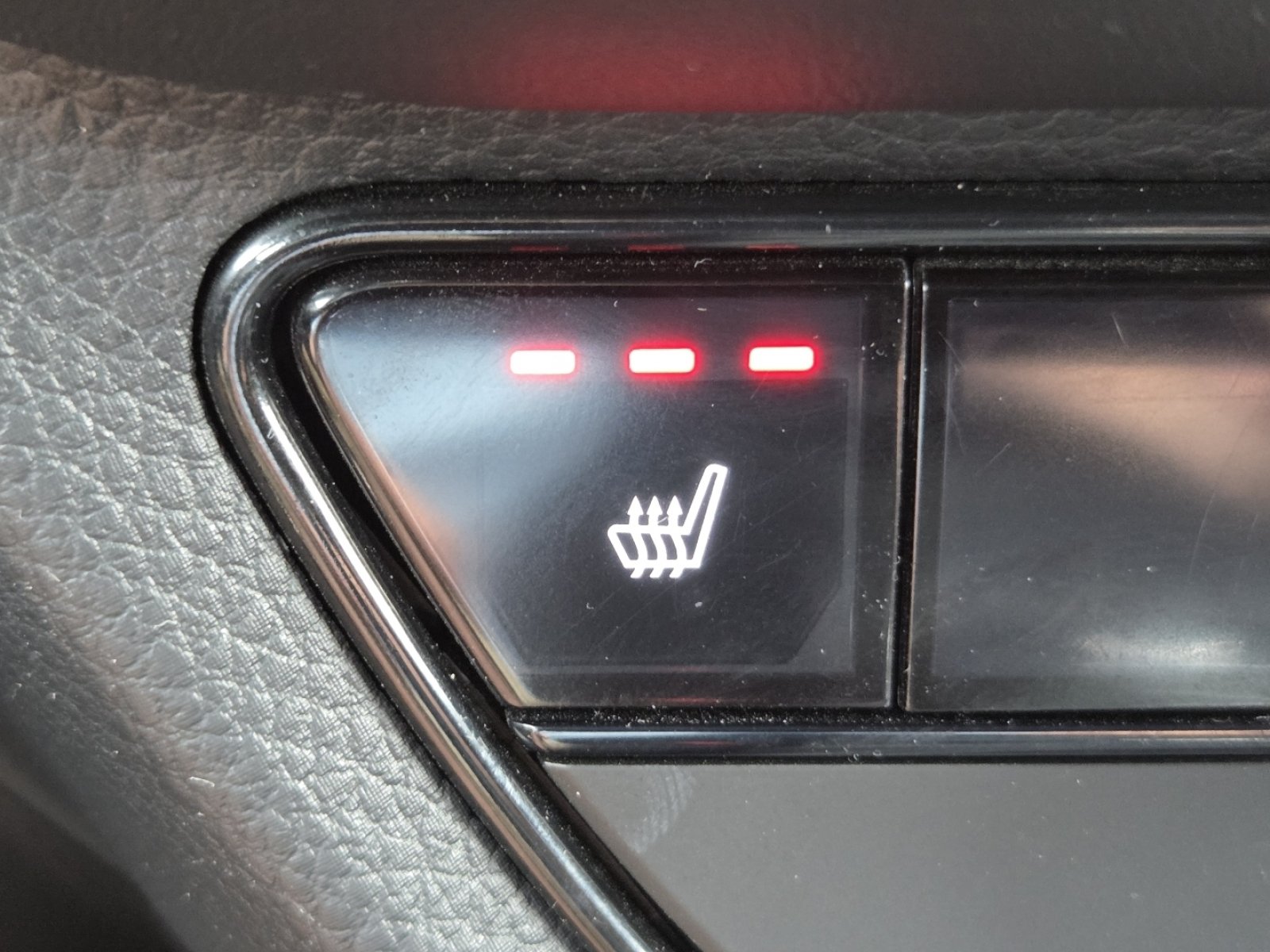 Certified 2024 Honda HR-V Sport image 5