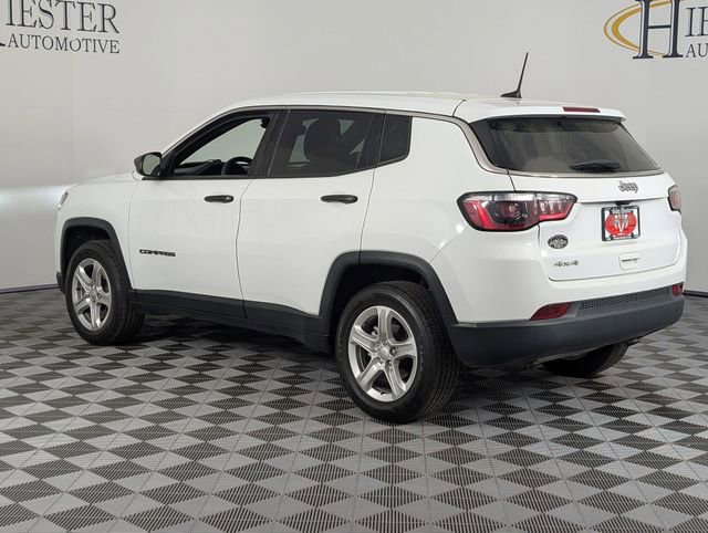 Used 2023 Jeep Compass Sport image 3