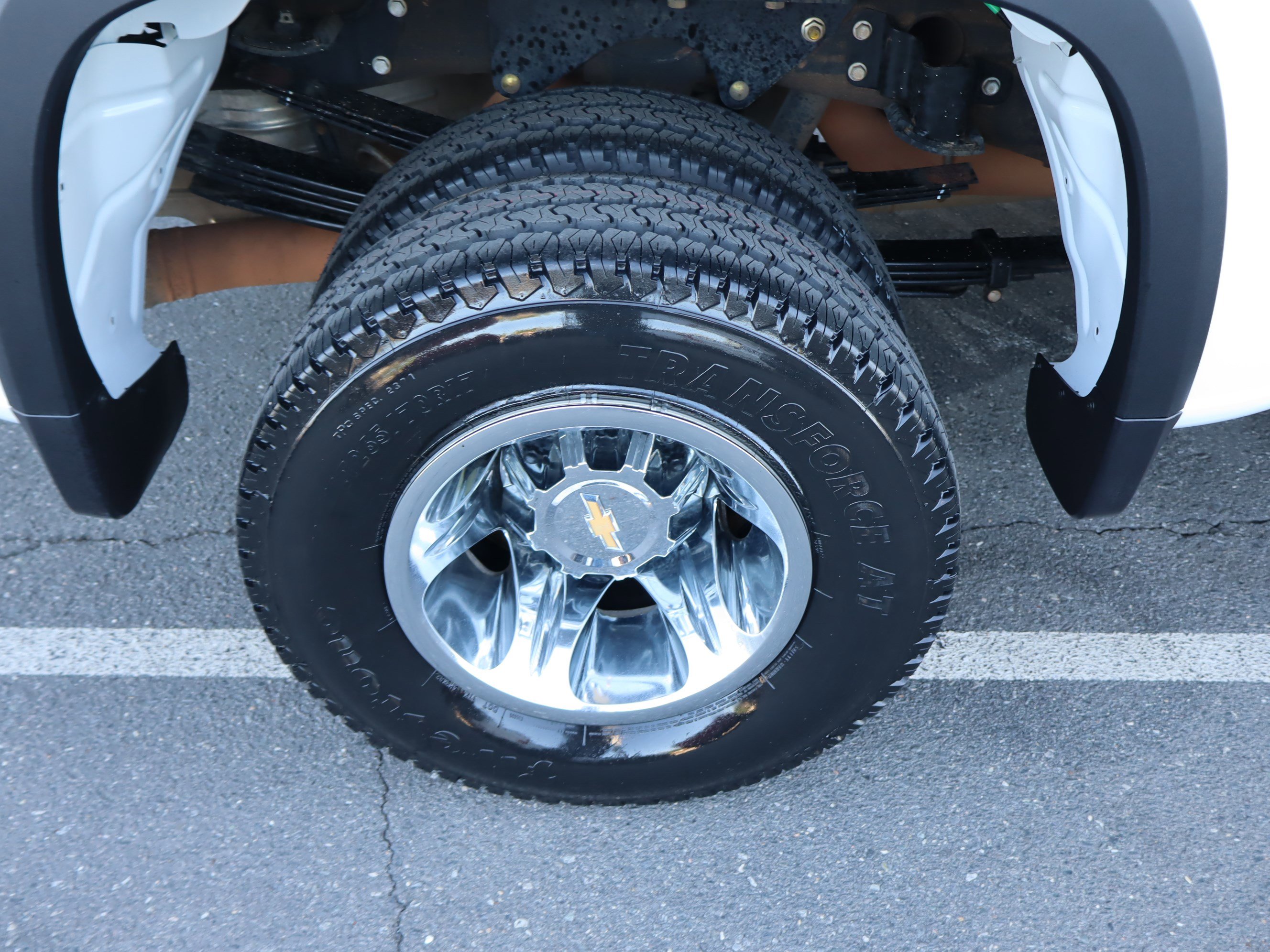 Used 2024 Chevrolet Silverado 3500 LT AWD/4WD image 39
