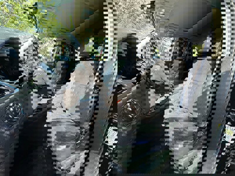 Used 2012 Ford Edge SEL FWD image 12