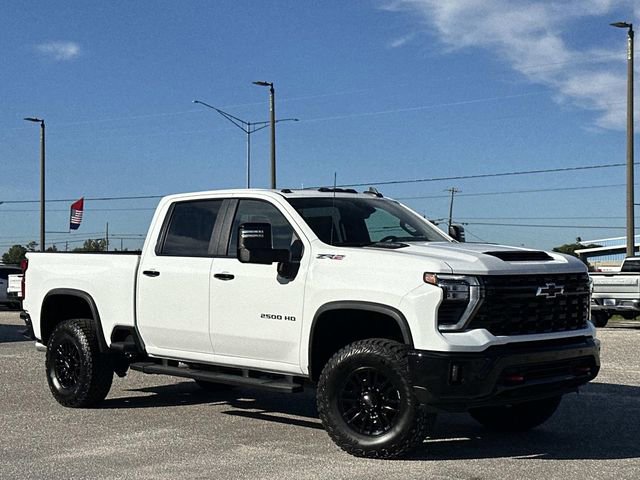 New 2025 Chevrolet Silverado 2500 ZR2 w/ Technology Package image 2