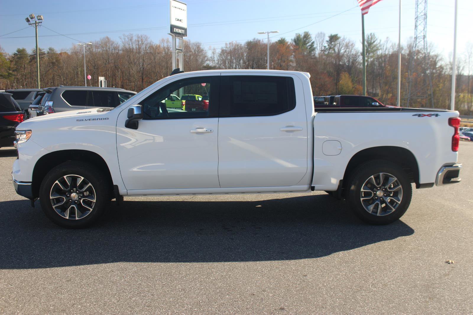 New 2026 Chevrolet Silverado 1500 LT image 4