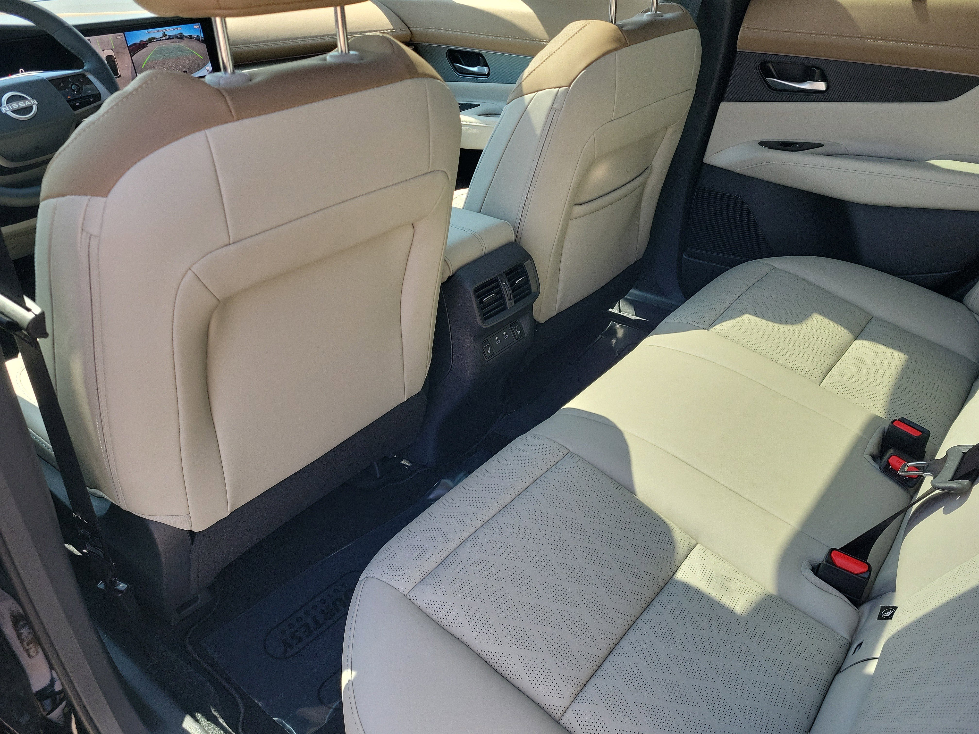 New 2026 Nissan Murano Platinum w/ Cargo Package AWD/4WD image 11