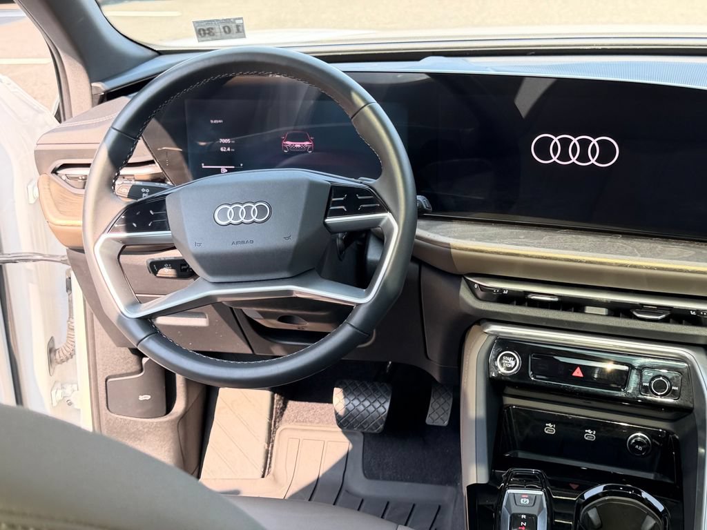 Used 2025 Audi Q5 Premium w/ Convenience Package AWD/4WD image 24