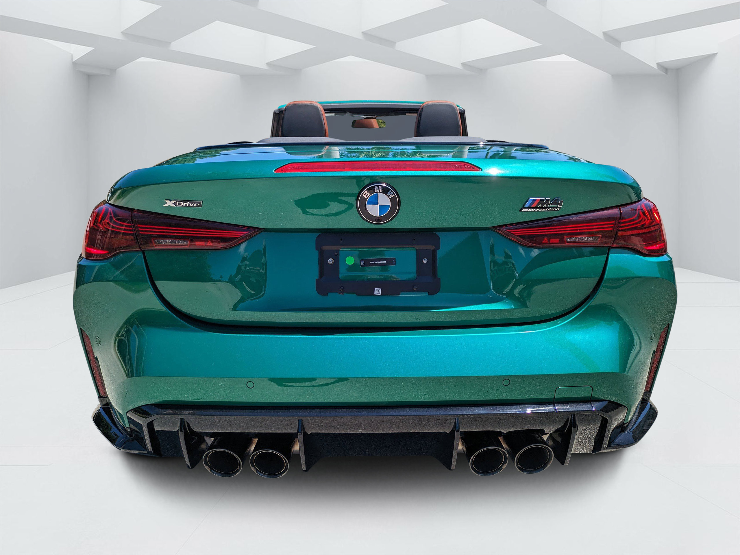 Used 2025 BMW M4 xDrive Competition w/ Executive Package AWD/4WD image 4