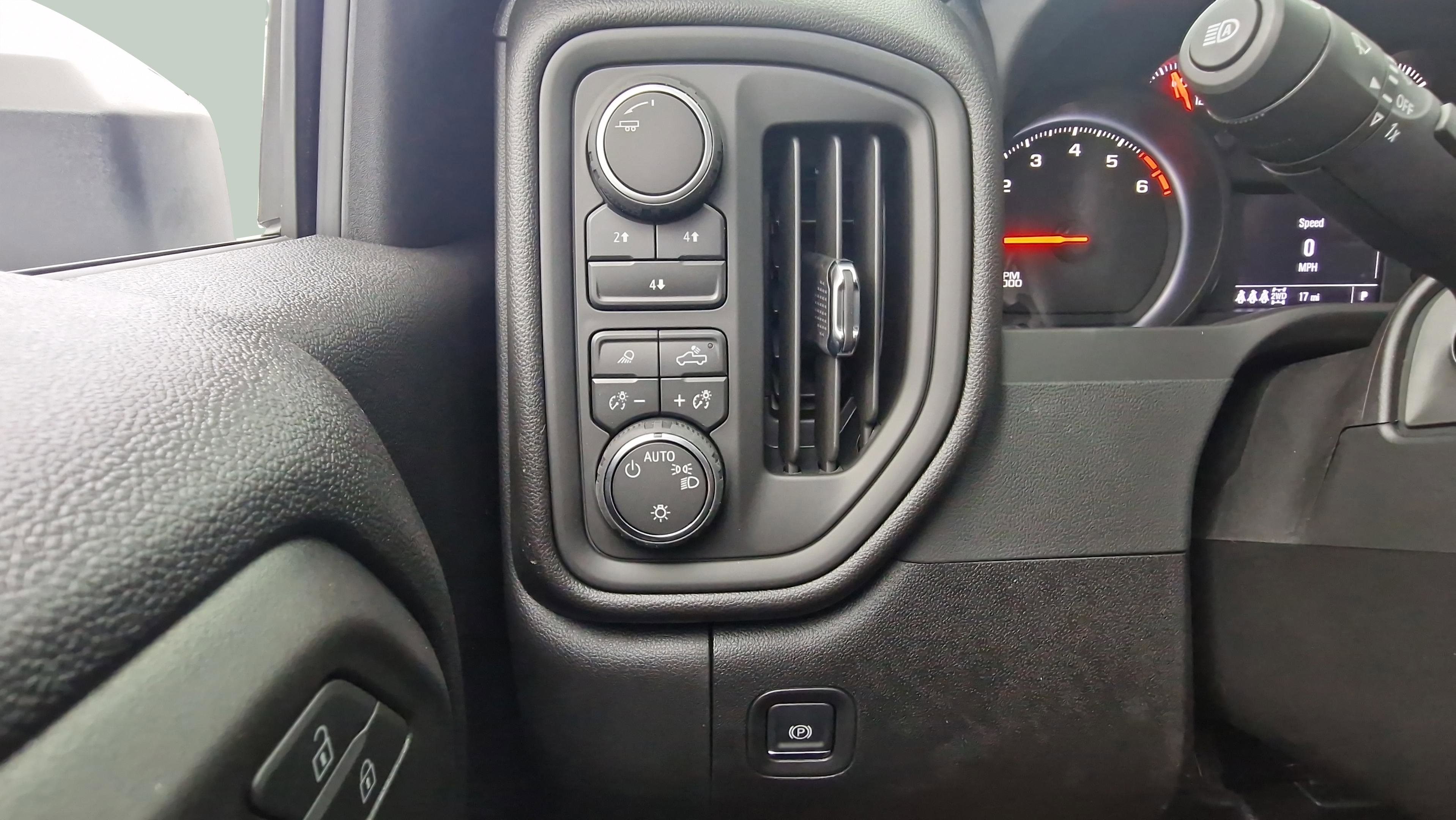 New 2026 Chevrolet Silverado 2500 Custom w/ Custom Value Package image 23