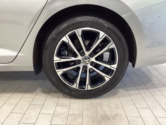 Used 2024 Volkswagen Jetta Sport FWD image 20