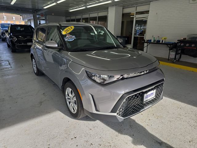 Certified 2024 Kia Soul LX image 7