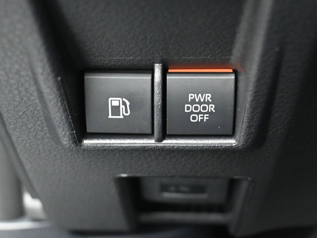 Certified 2026 Toyota Sienna XSE image 17