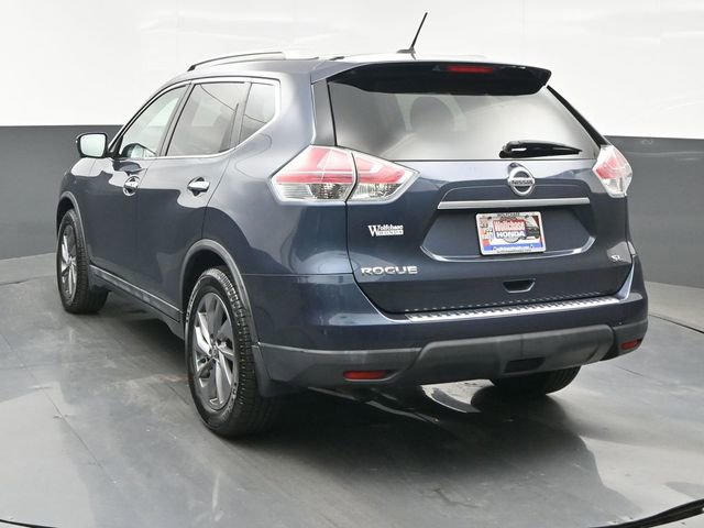 Used 2016 Nissan Rogue SL w/ SL Premium Package image 4