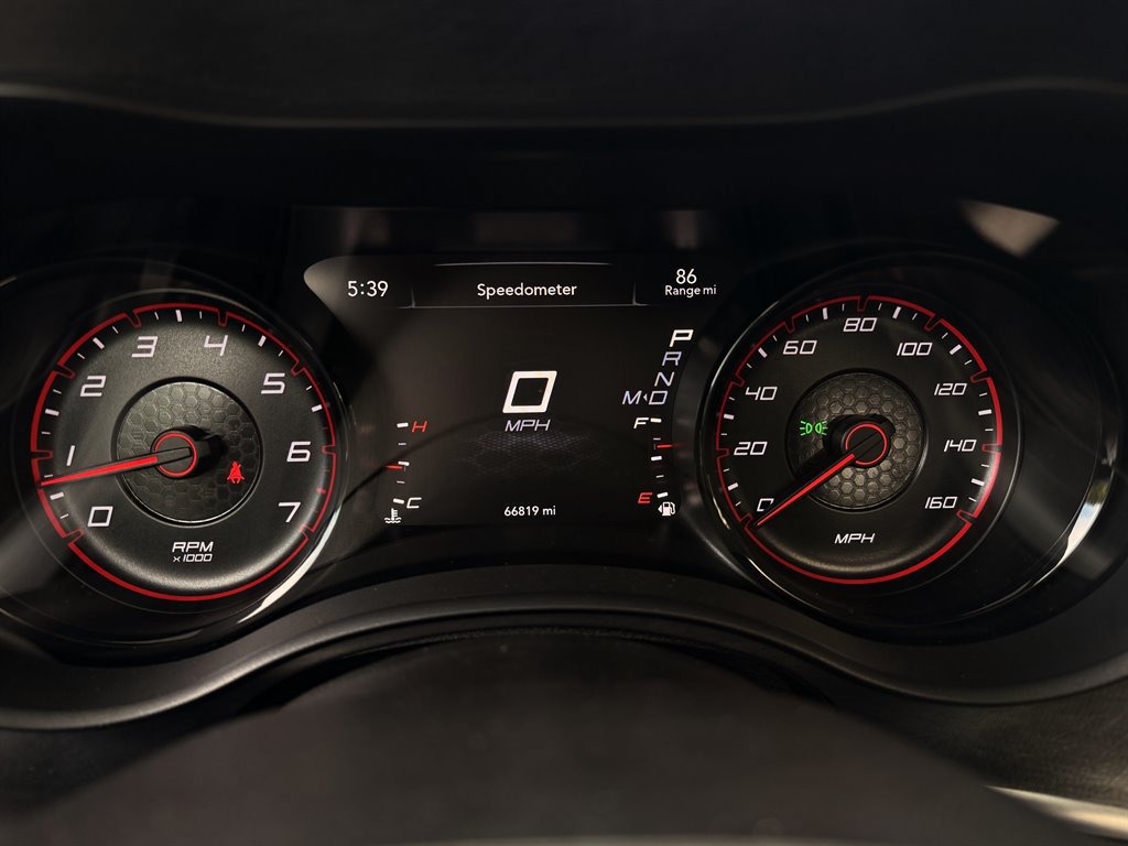 Used 2018 Dodge Charger R/T RWD image 13
