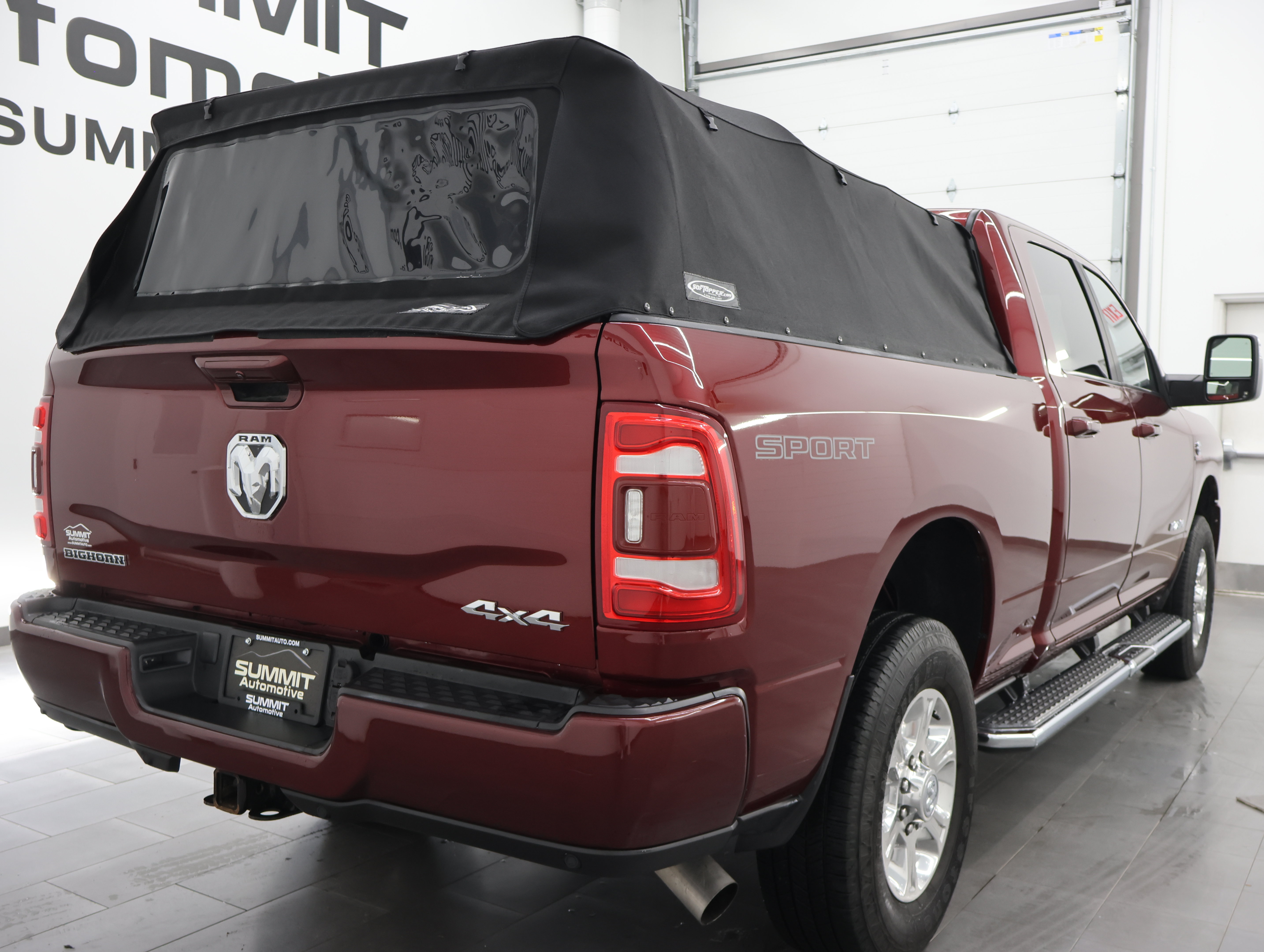 Used 2024 RAM 2500 Big Horn w/ Safety Group AWD/4WD image 4