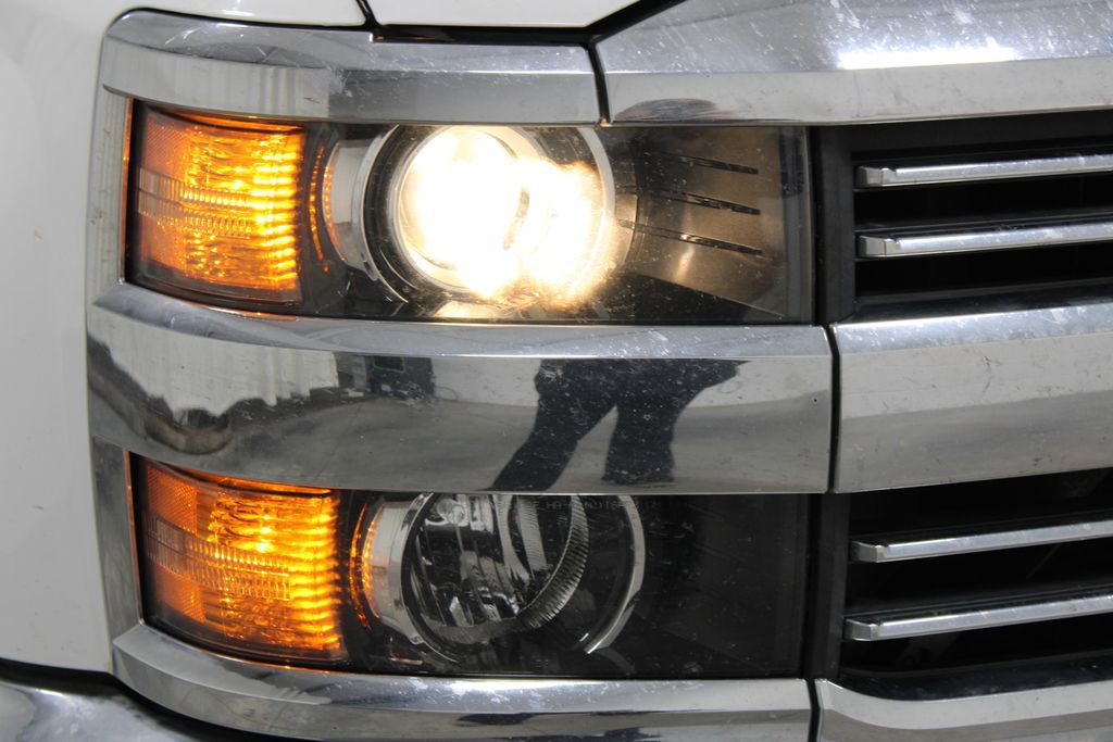 Used 2017 Chevrolet Silverado 2500 LT image 13