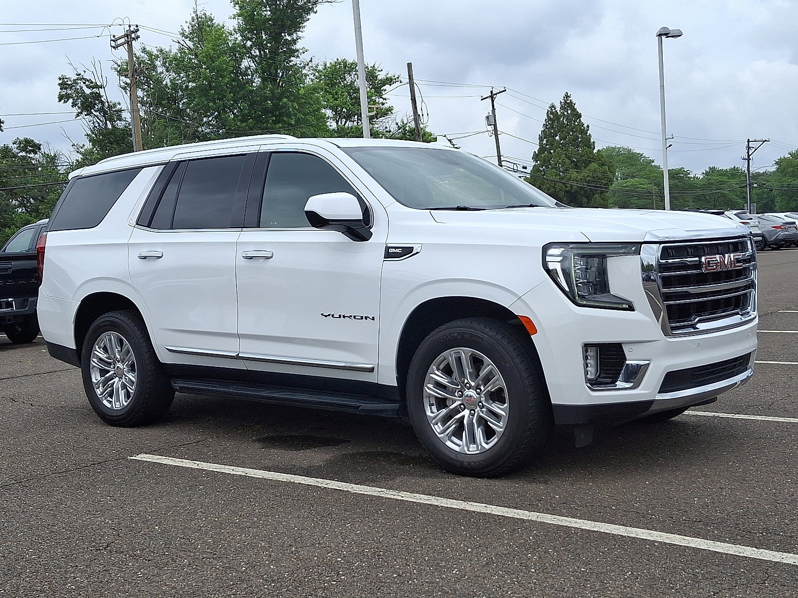 Used 2024 GMC Yukon SLT