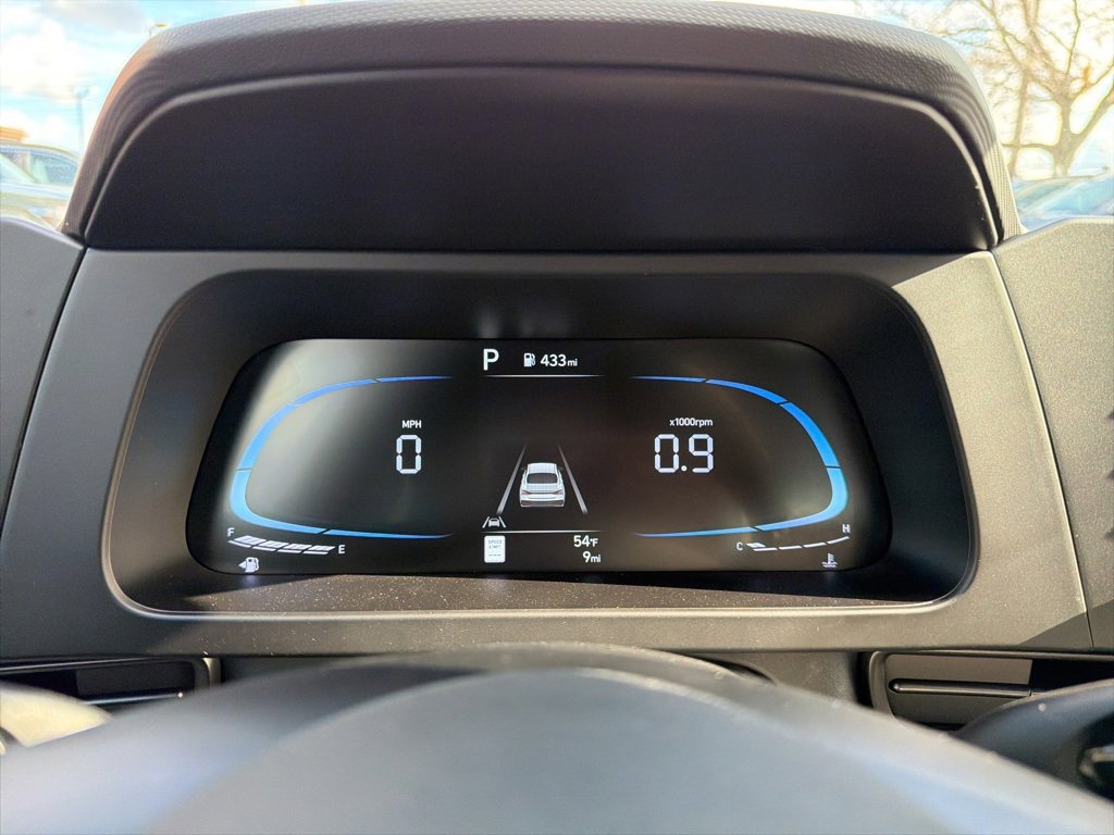 New 2025 Hyundai Elantra Sport image 33