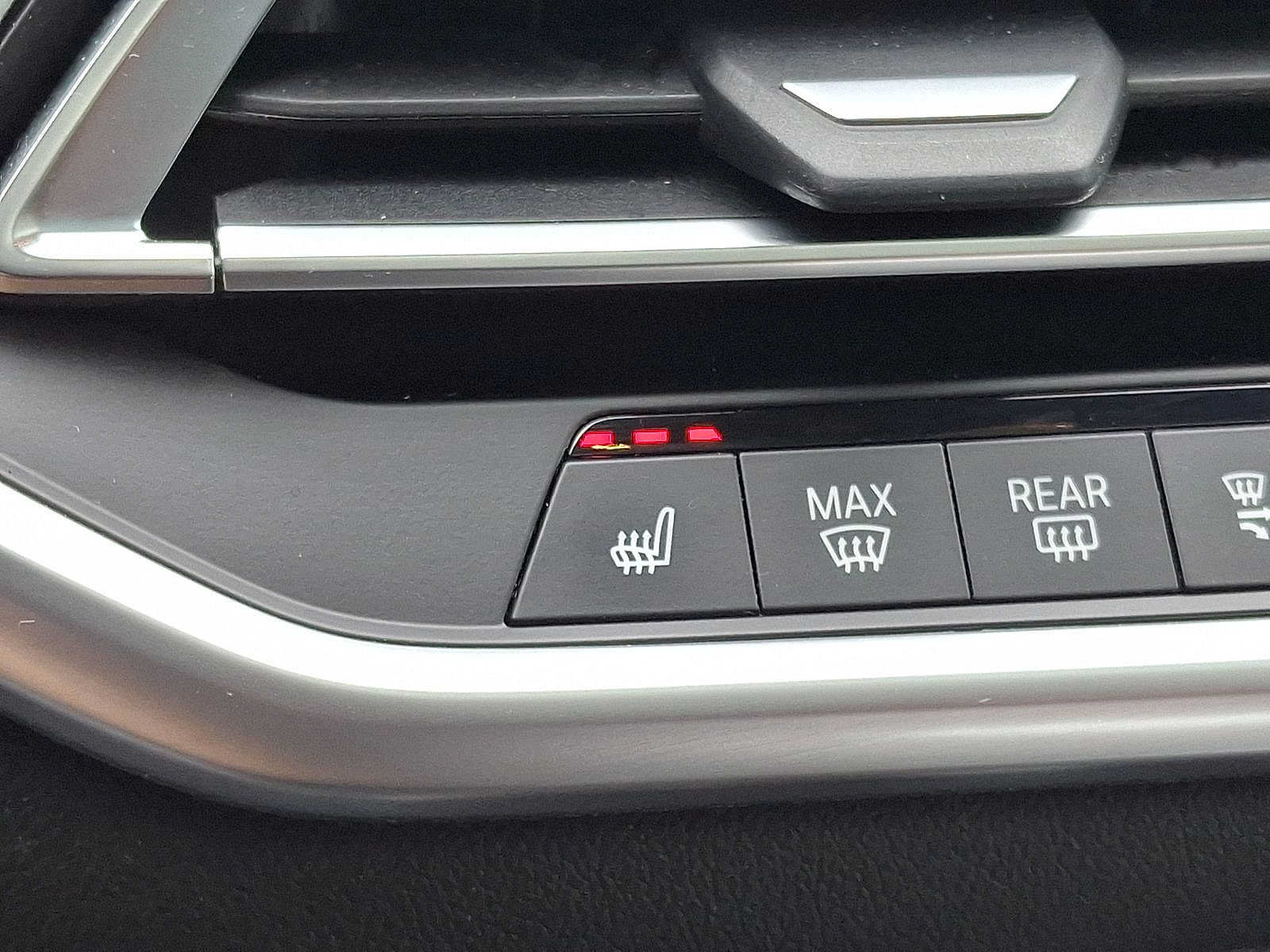 Used 2019 BMW X5 xDrive40i AWD/4WD image 25