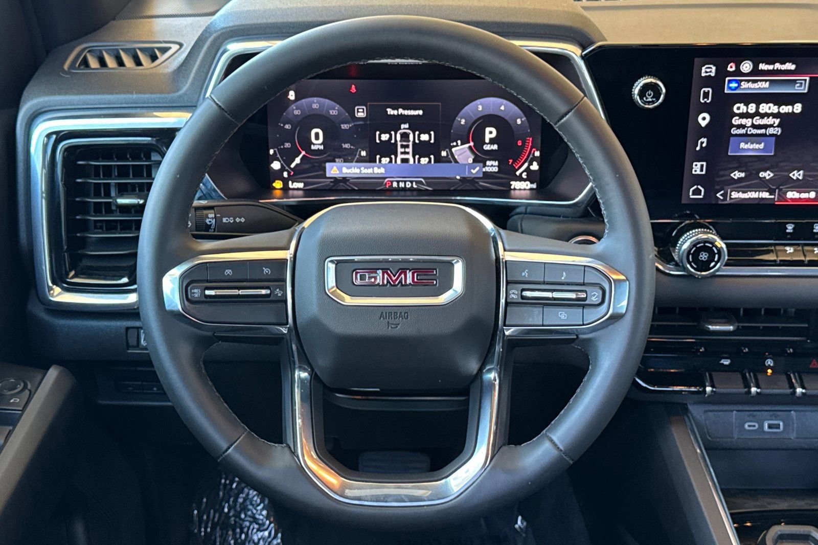 Used 2025 GMC Canyon Elevation RWD image 15