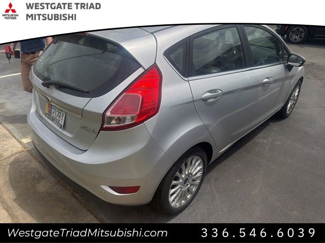 Used 2015 Ford Fiesta Titanium FWD image 9