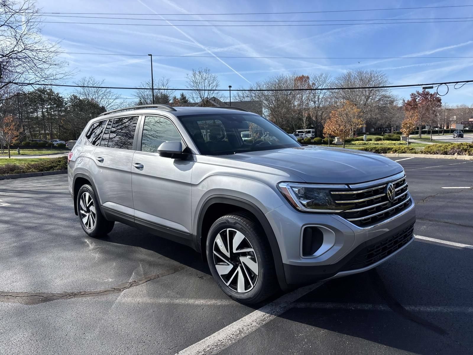 New 2026 Volkswagen Atlas SE AWD/4WD image 1