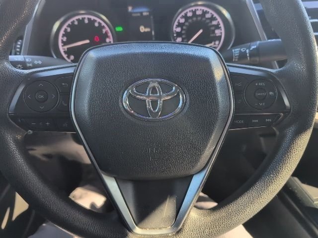 Used 2018 Toyota Camry LE w/ Moonroof Package image 24