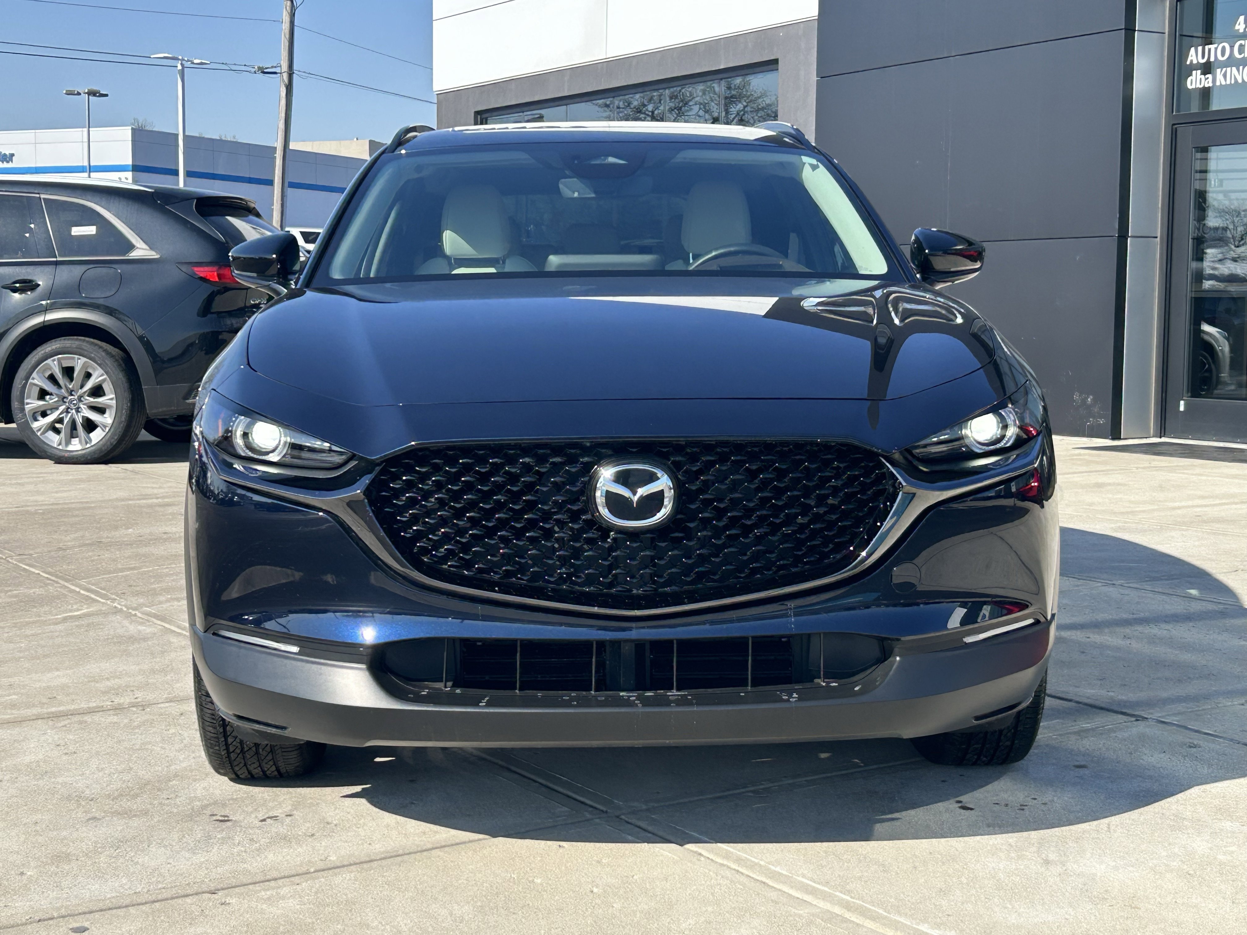 Certified 2025 MAZDA CX-30 2.5 Turbo w/ Premium Package image 2